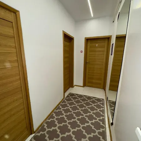 Ogrodowa Apartment *